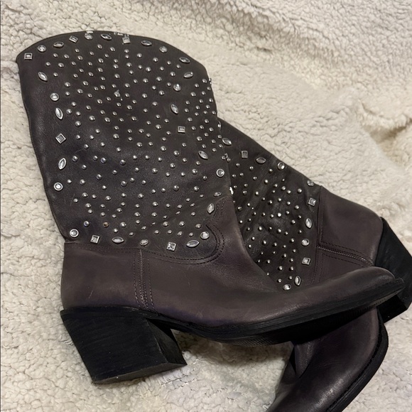 Reba Studded Heeled Boots in Charcoal - Picture 4 of 4